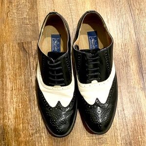 Mens dress shoes